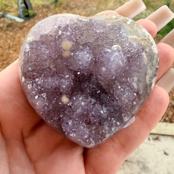 Lavender Amethyst Druzy HeartSparkling Crystal HeartCalcite Druzy 0029